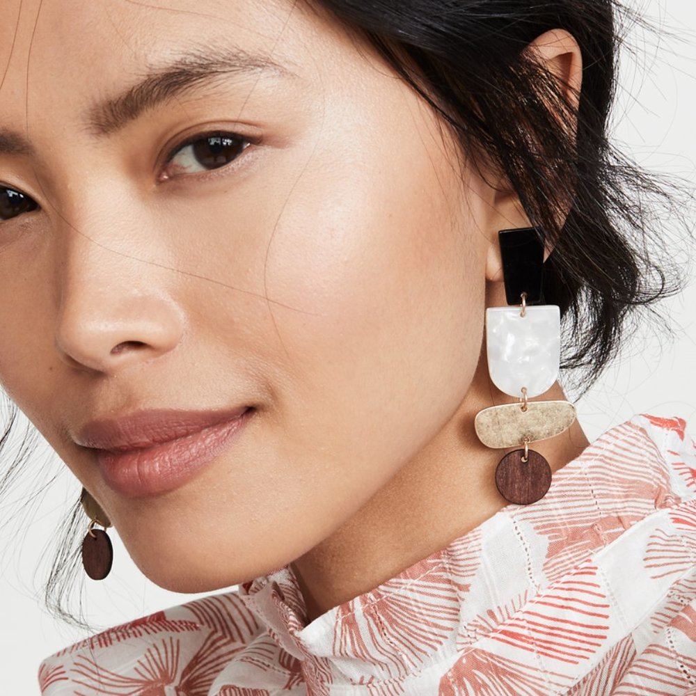 💕Last one Acrylic Wood Geometric  Drop Earrings - Picture 2 of 6